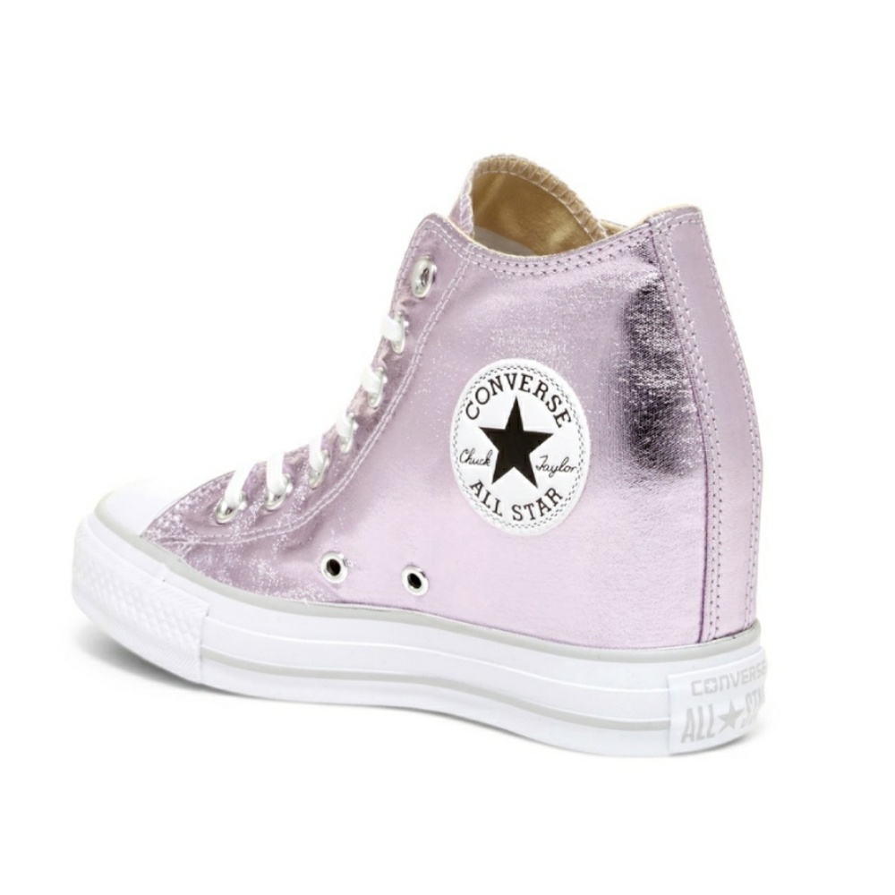 NWT Chuck Taylor All Star Lux Mid Wedge Sneaker